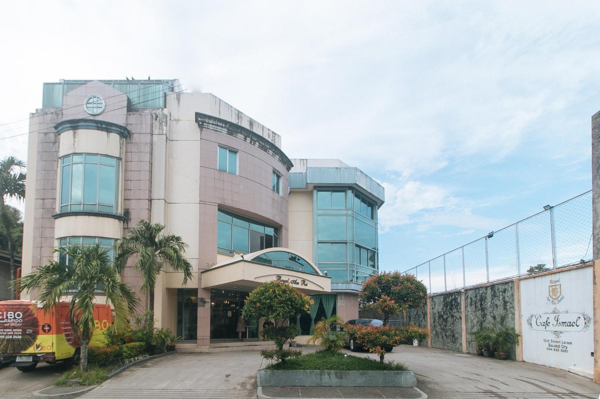 Royal Am Rei Hotel Bacolod Exterior foto